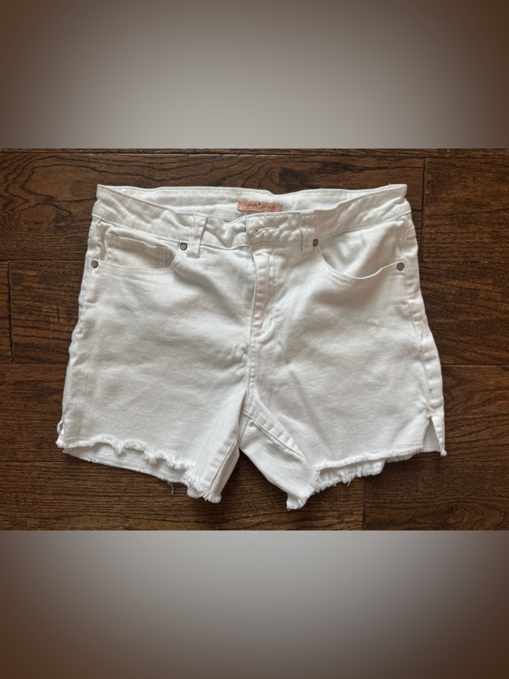 Gibson White Frayed Hem Denim Cutoff Shorts